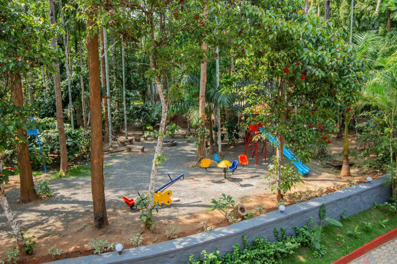 Orchid Trails Resort Sultan Bathery Bagian luar foto
