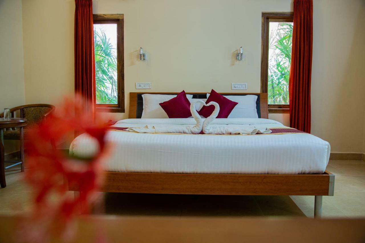 Orchid Trails Resort Sultan Bathery Bagian luar foto