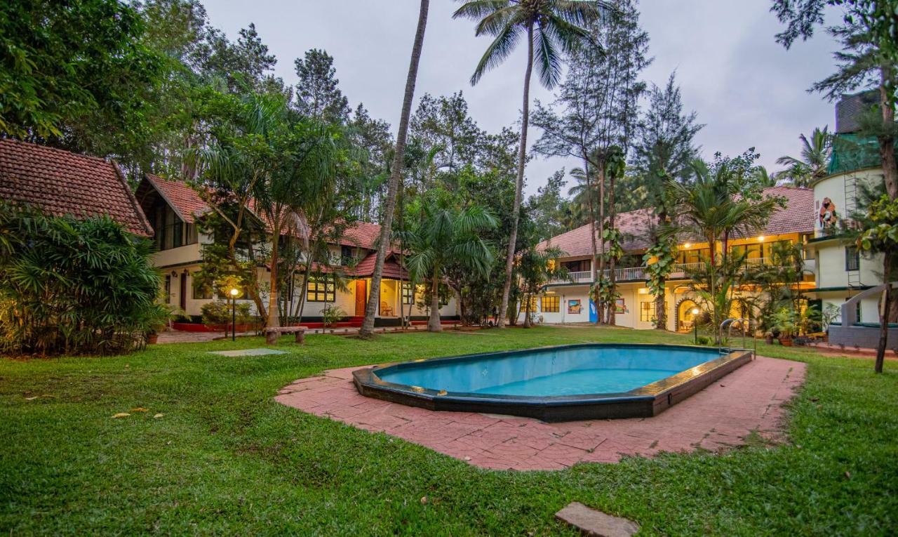 Orchid Trails Resort Sultan Bathery Bagian luar foto